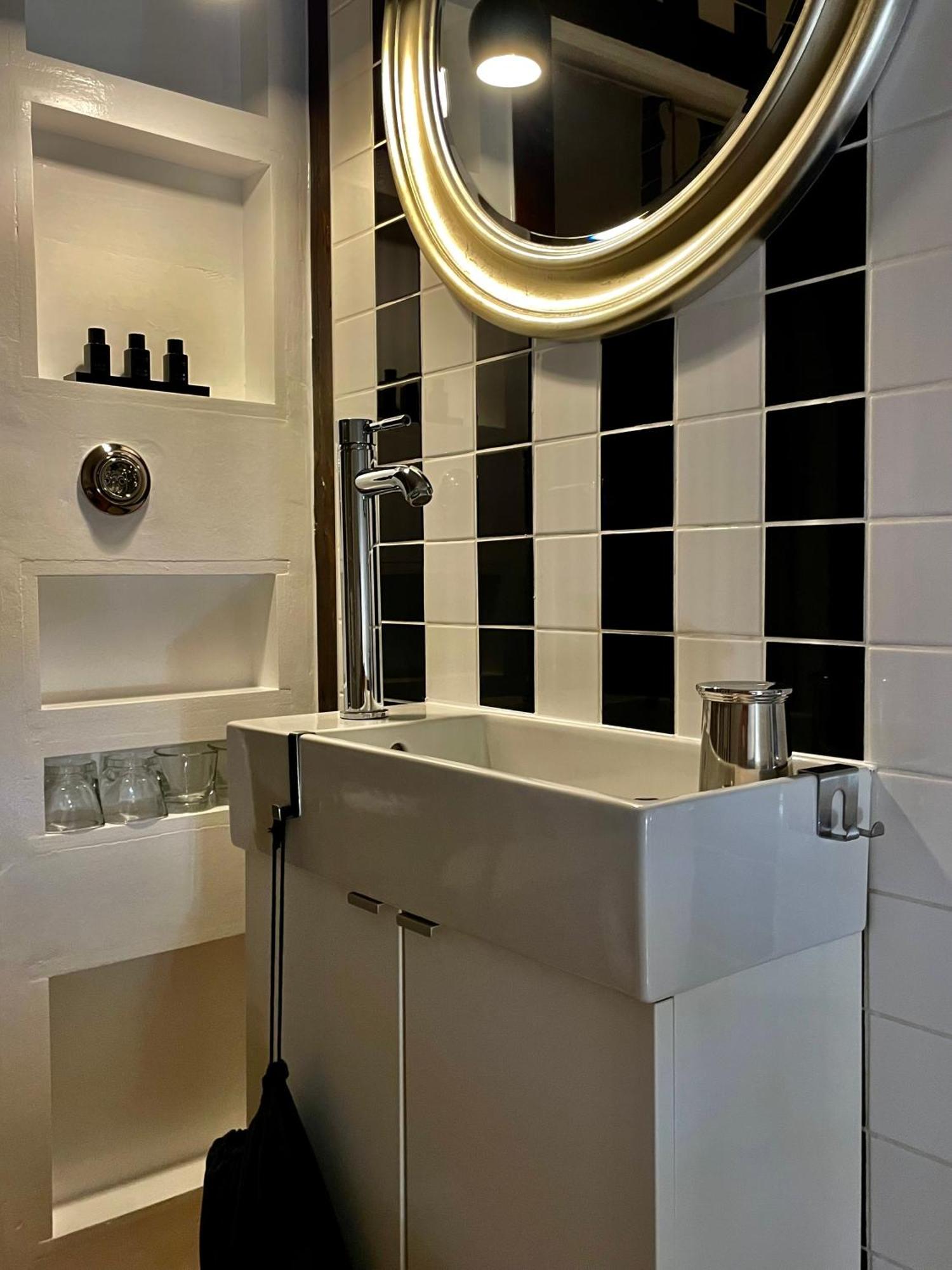 Boutique Hotel Massimos Наместово Номер фото